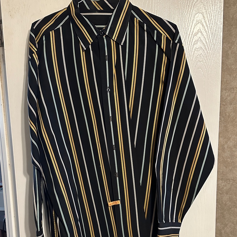 Rocawear Black and Gold Striped Casual Shirt